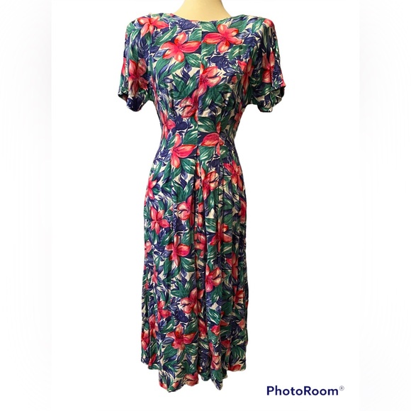 Vintage | Dresses | Vintage Floral Maxi Dress | Poshmark